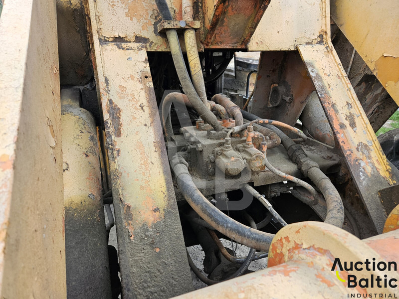 Chargeuse sur pneus Amkodor TO-18.B3