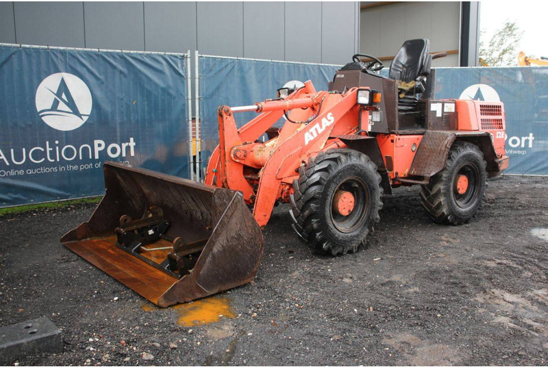 Chargeuse sur pneus Atlas 52 E