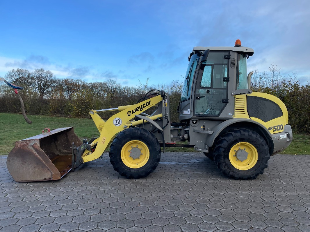 Chargeuse sur pneus Atlas AR500