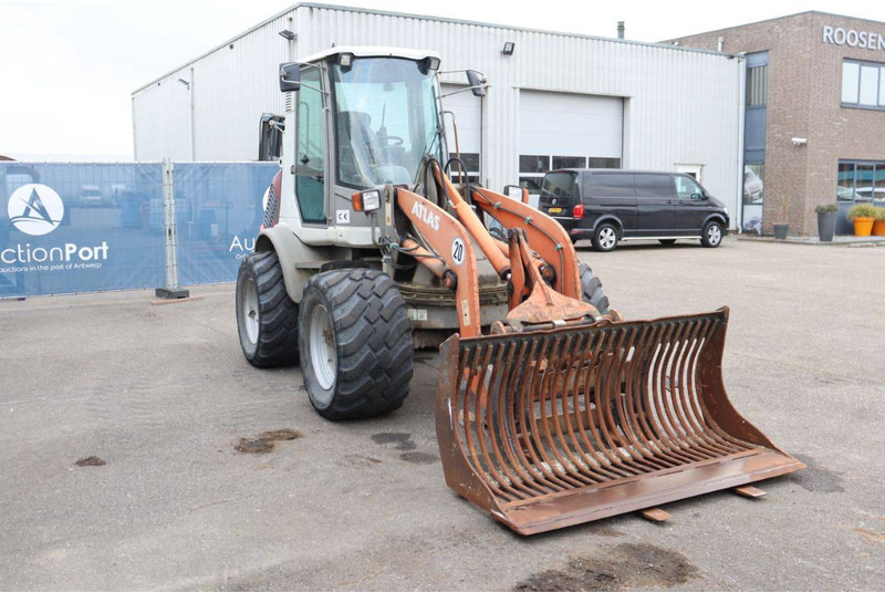 Chargeuse sur pneus Atlas AR 65-95