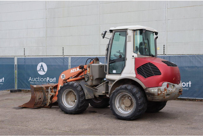 Chargeuse sur pneus Atlas AR 65-95
