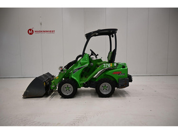 Chargeuse sur pneus Avant 423