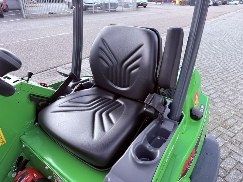 Chargeuse sur pneus Avant 528 TDL Optidrive