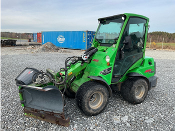 Chargeuse sur pneus Avant 530