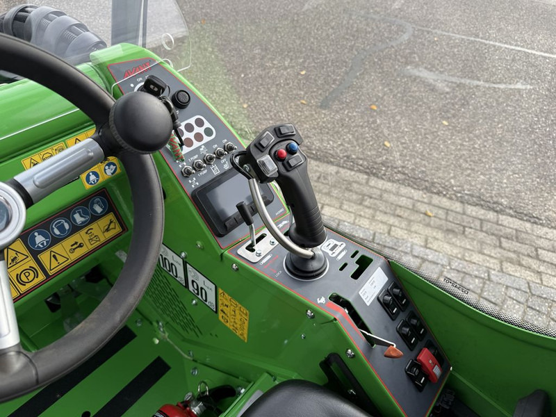 Chargeuse sur pneus Avant 635i TDS