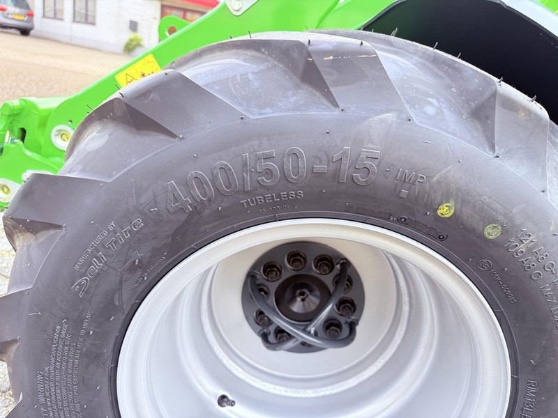 Chargeuse sur pneus Avant 760i GTX met Cabine