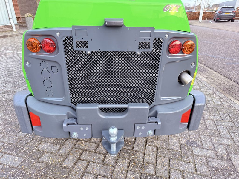 Chargeuse sur pneus Avant 760i GTX met Cabine