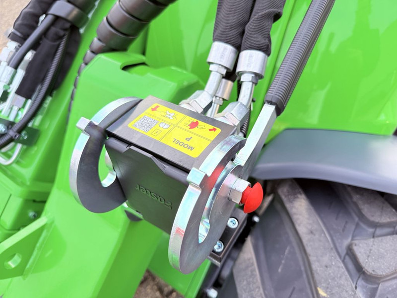 Chargeuse sur pneus Avant 760i GTX met Cabine