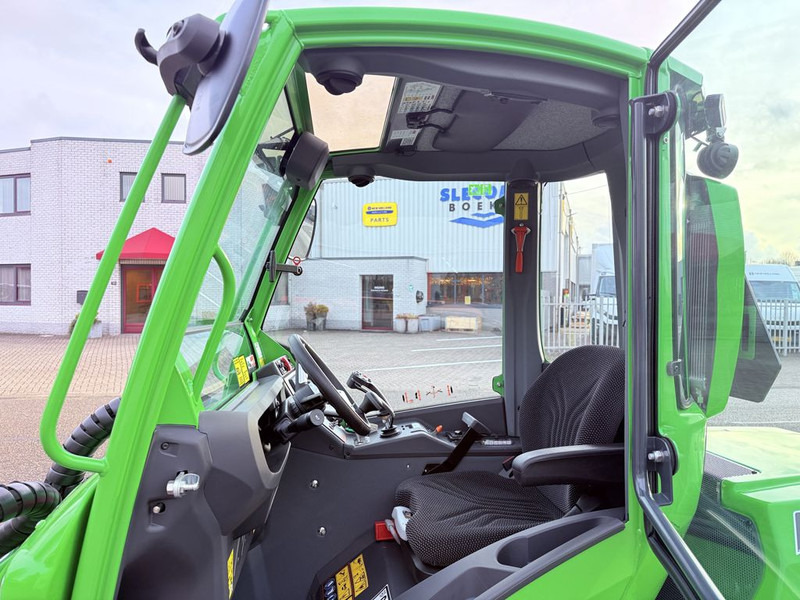 Chargeuse sur pneus Avant 760i GTX met Cabine