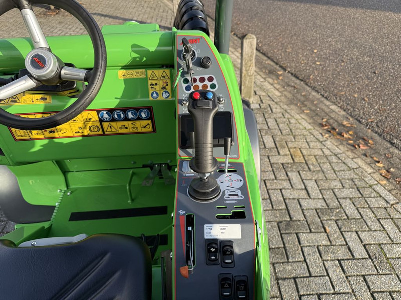 Chargeuse sur pneus Avant 860i TDL+