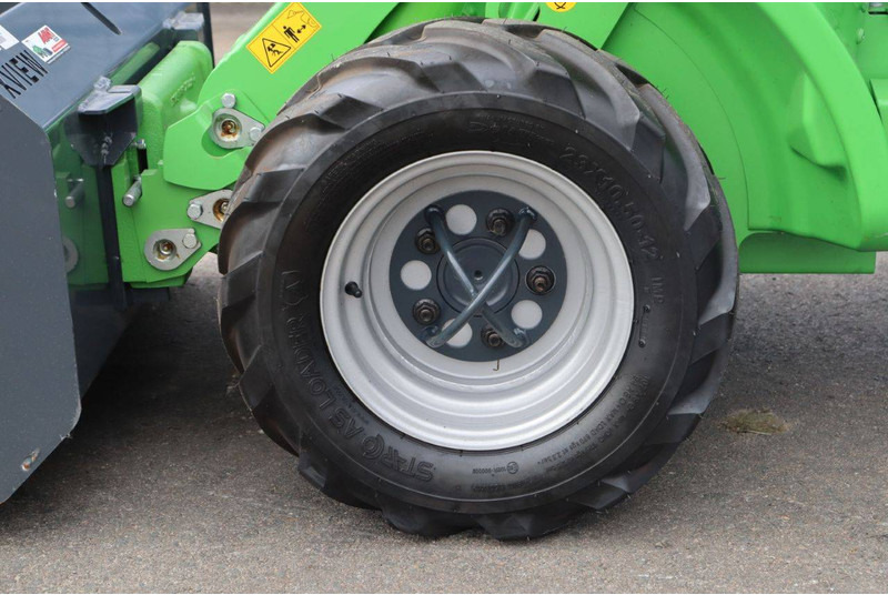 Chargeuse sur pneus Avant E6