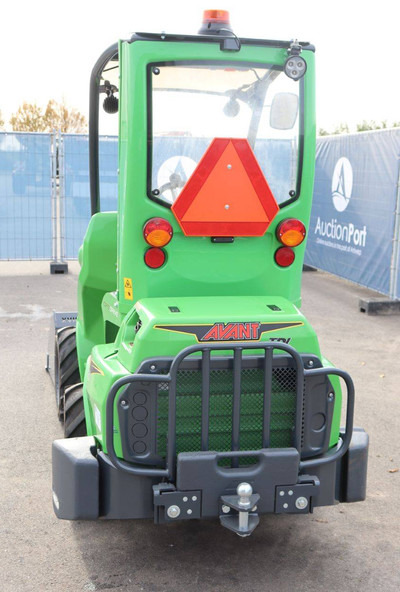 Chargeuse sur pneus Avant E 527 TDL