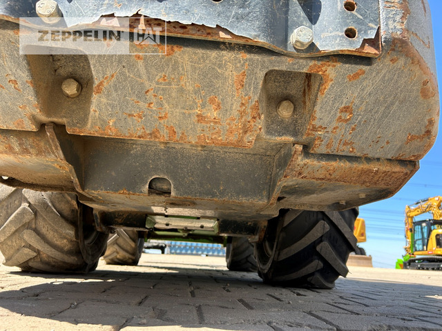 Chargeuse sur pneus Avant Tecno 530