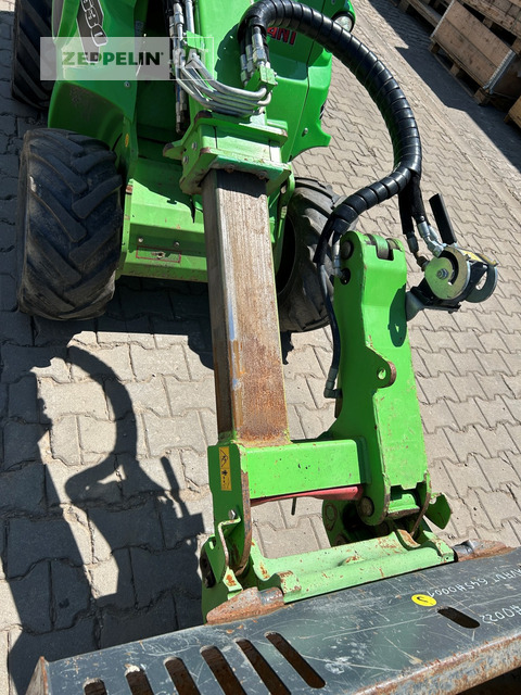 Chargeuse sur pneus Avant Tecno 530