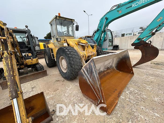 Chargeuse sur pneus BENFRA 515B