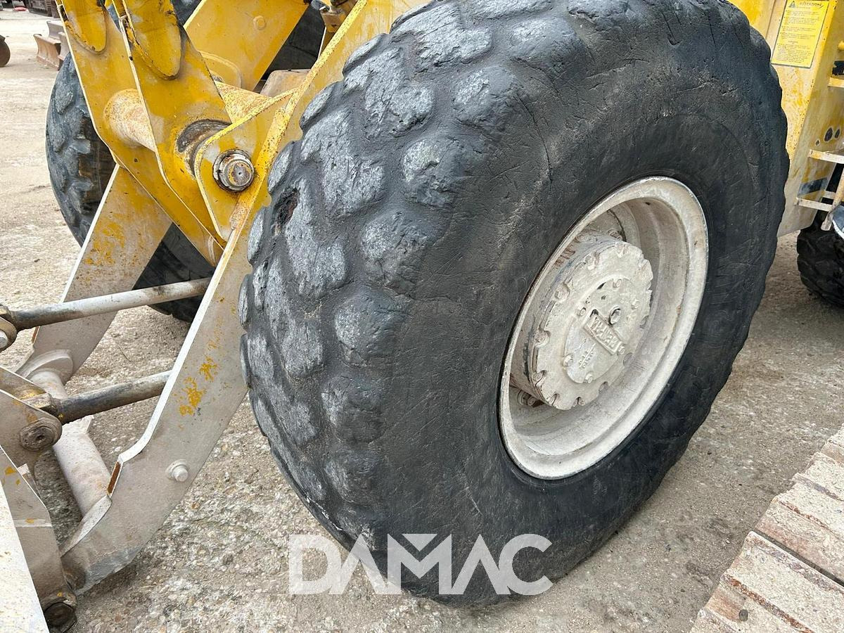 Chargeuse sur pneus BENFRA 515B