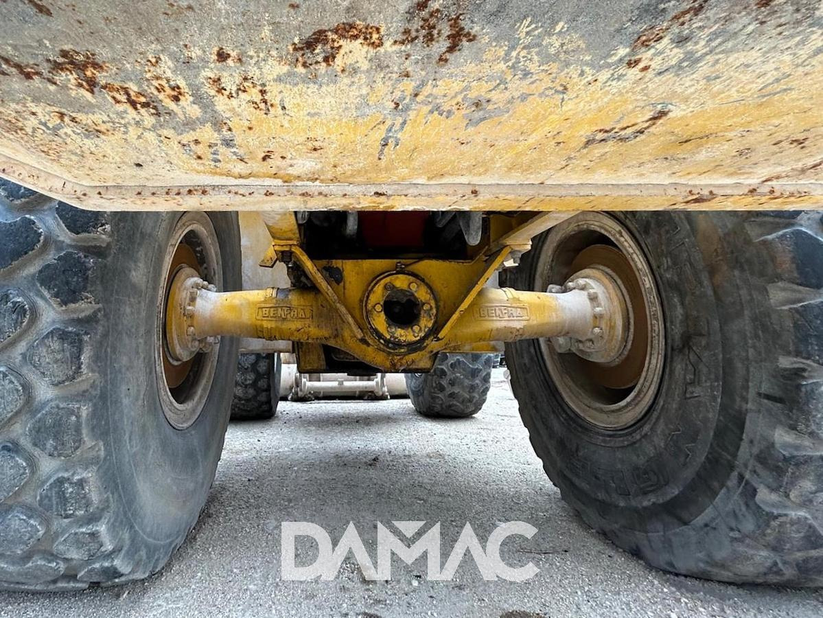 Chargeuse sur pneus BENFRA 515B