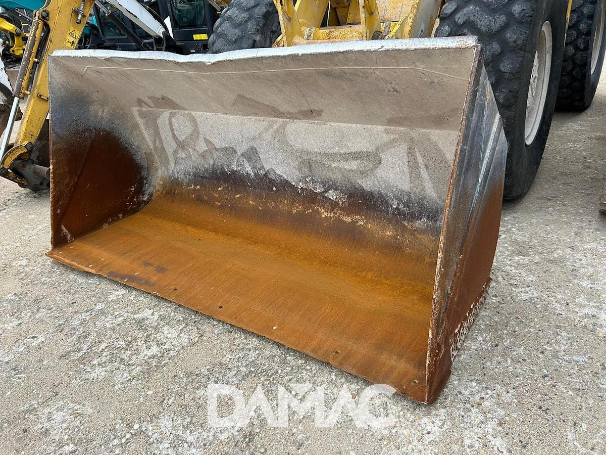 Chargeuse sur pneus BENFRA 515B