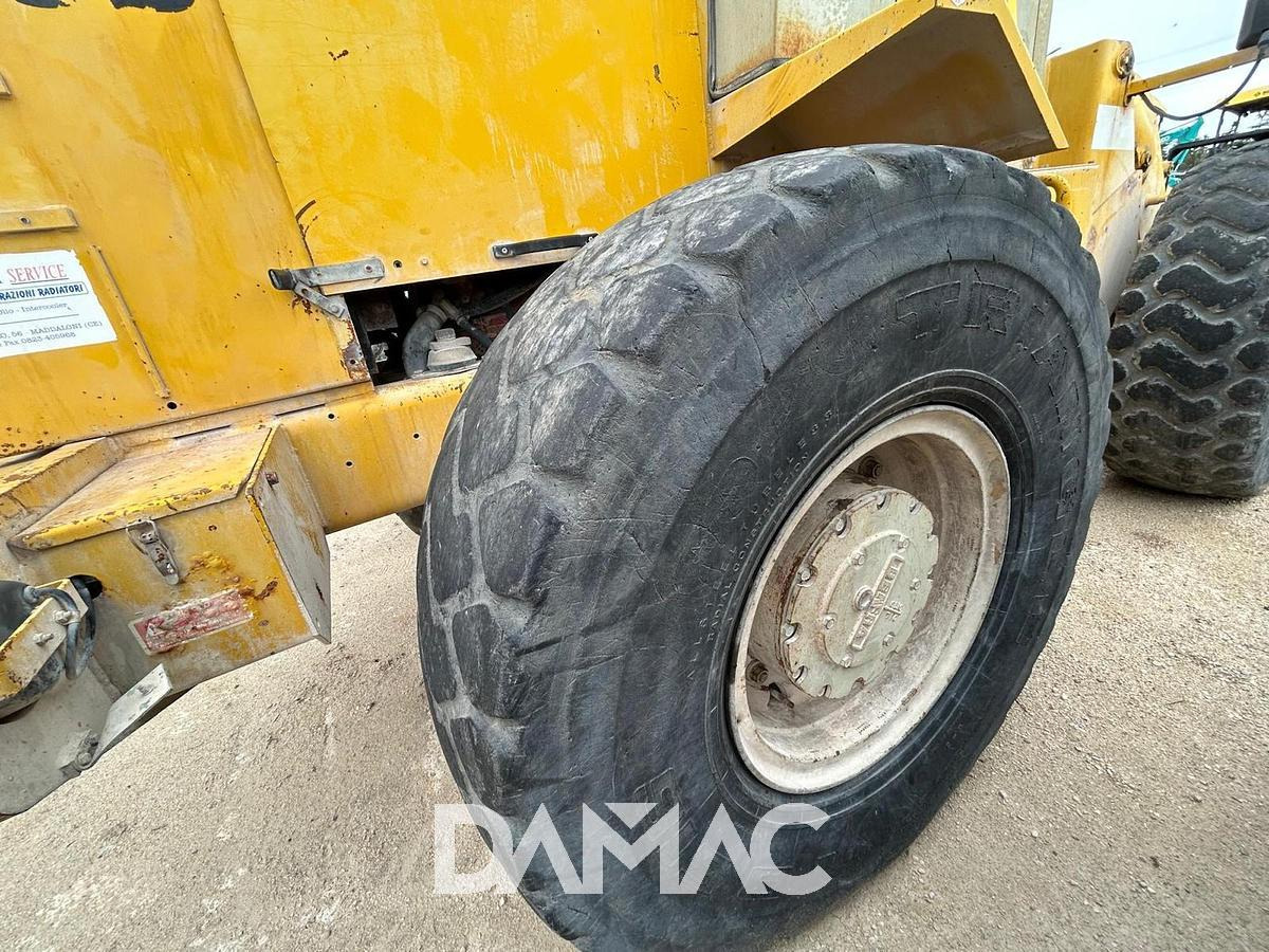 Chargeuse sur pneus BENFRA 515B