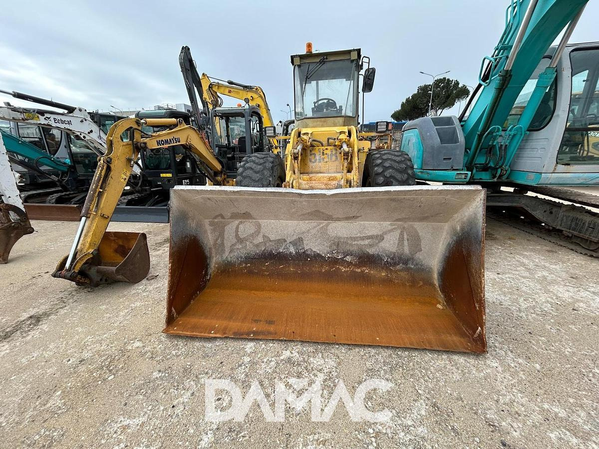 Chargeuse sur pneus BENFRA 515B