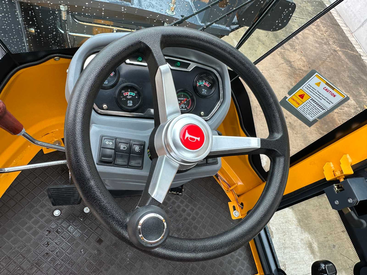 Chargeuse sur pneus BLANCHE - 2025 - TW36 - SHOVEL