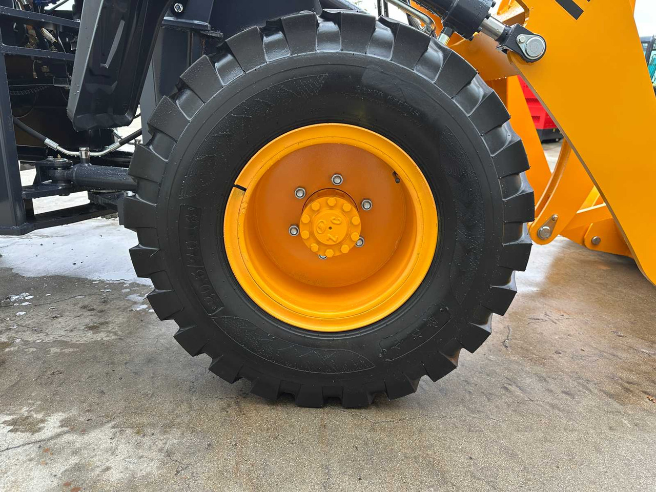 Chargeuse sur pneus BLANCHE - 2025 - TW36 - SHOVEL