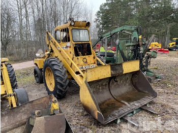 Chargeuse sur pneus  BM H10 2053