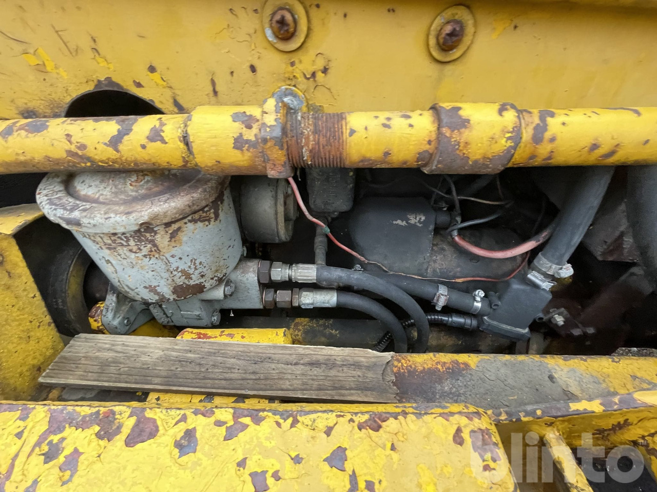 Chargeuse sur pneus BM H10 2053