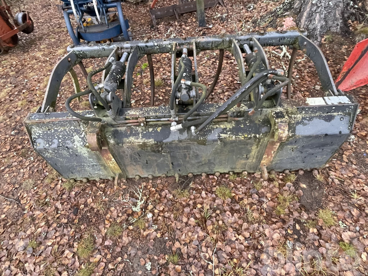 Chargeuse sur pneus BM H10 2053