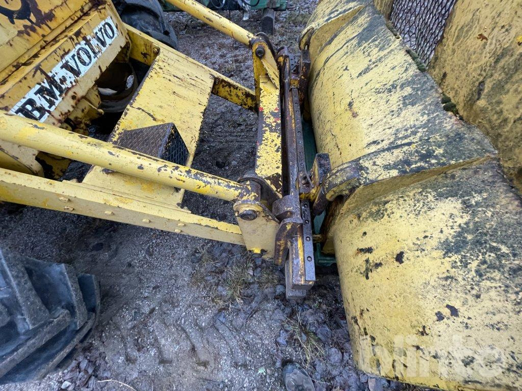 Chargeuse sur pneus BM H10 2053