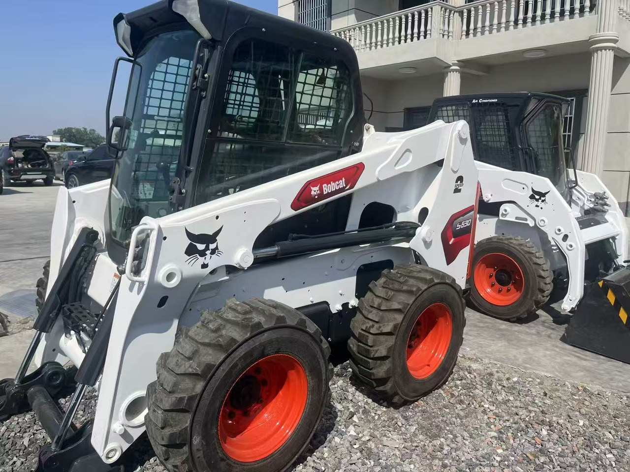 Chargeuse sur pneus BOBCAT S630