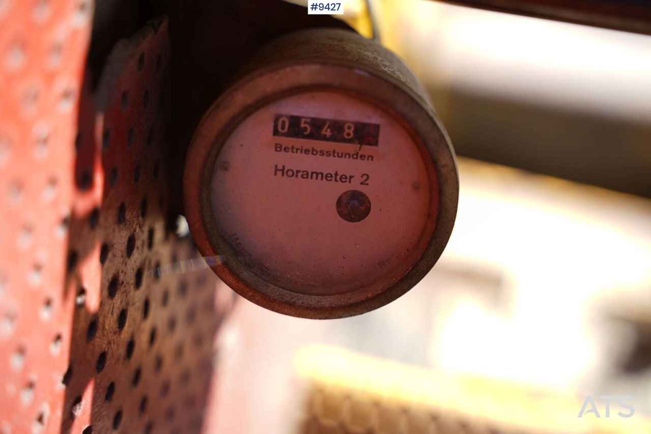 Chargeuse sur pneus Backhoe loader Volvo BM 840