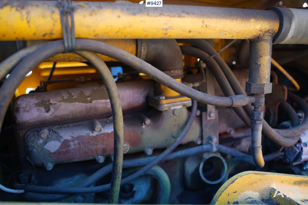 Chargeuse sur pneus Backhoe loader Volvo BM 840