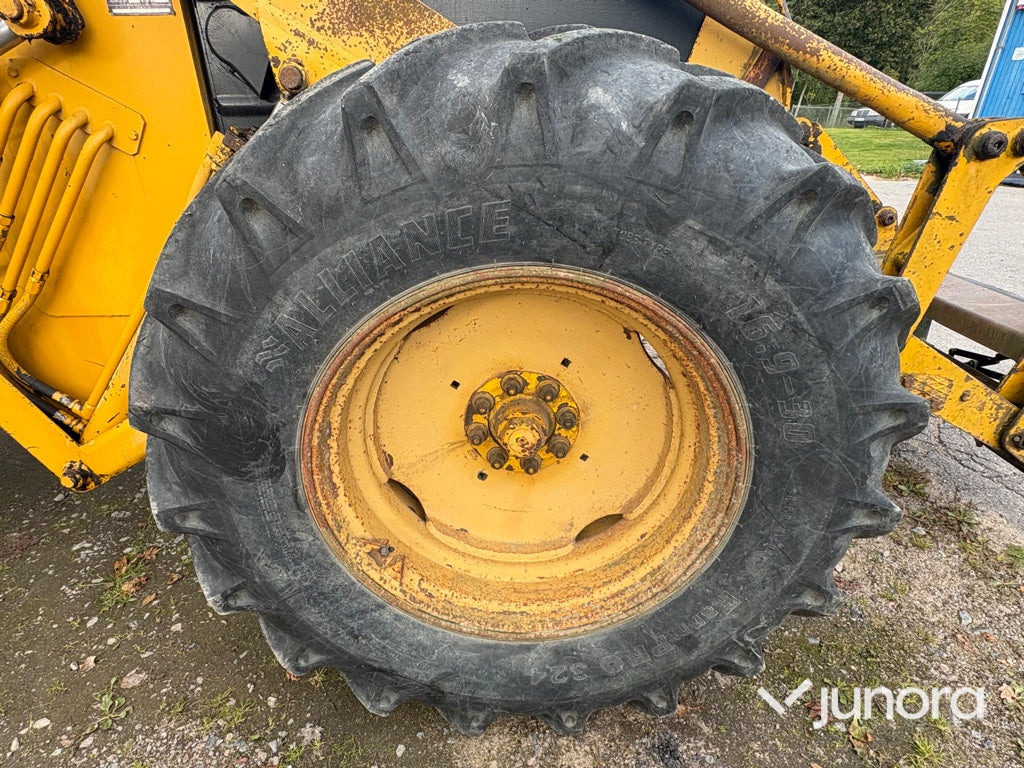 Chargeuse sur pneus Baklastare - Volvo BM 620