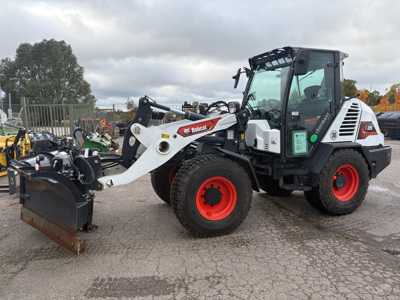 Chargeuse sur pneus Bobcat L85