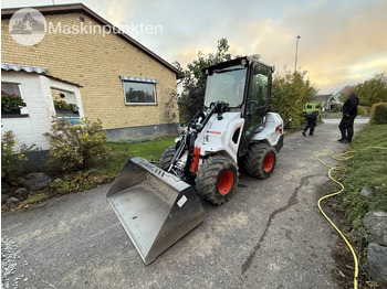 Chargeuse sur pneus Bobcat L 28 Hjullastare + Släp 