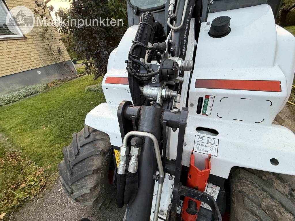 Chargeuse sur pneus Bobcat L 28 Hjullastare + Släp
