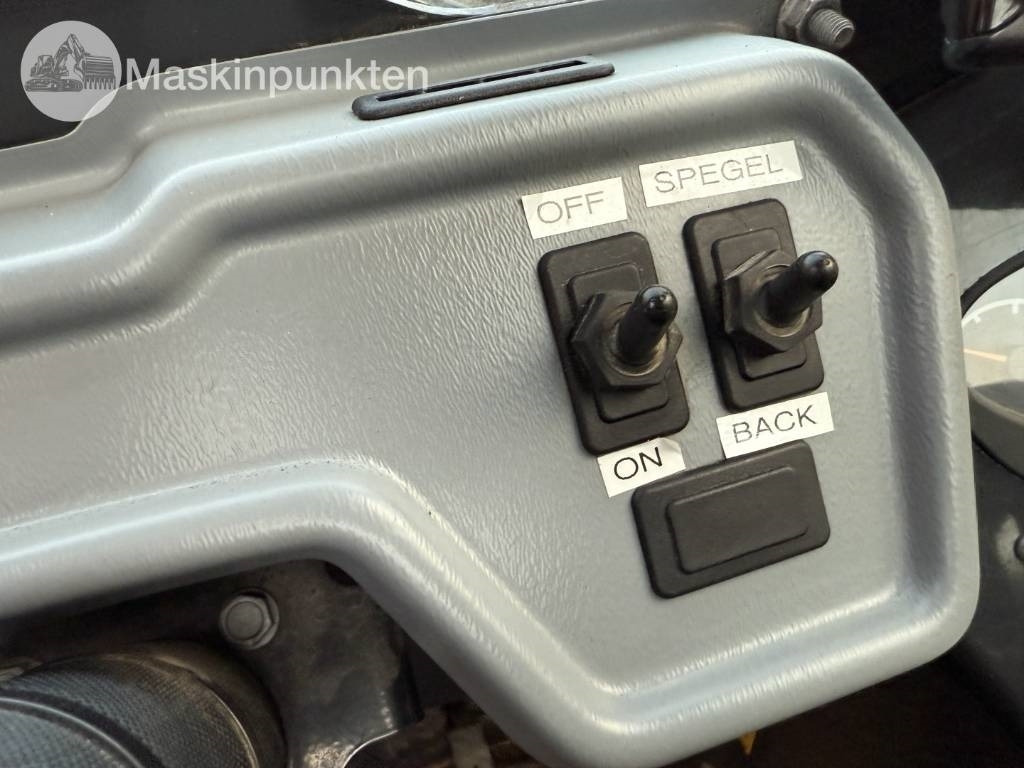 Chargeuse sur pneus Bobcat L 28 Hjullastare + Släp