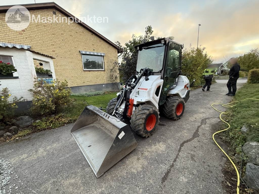 Chargeuse sur pneus Bobcat L 28 Hjullastare + Släp