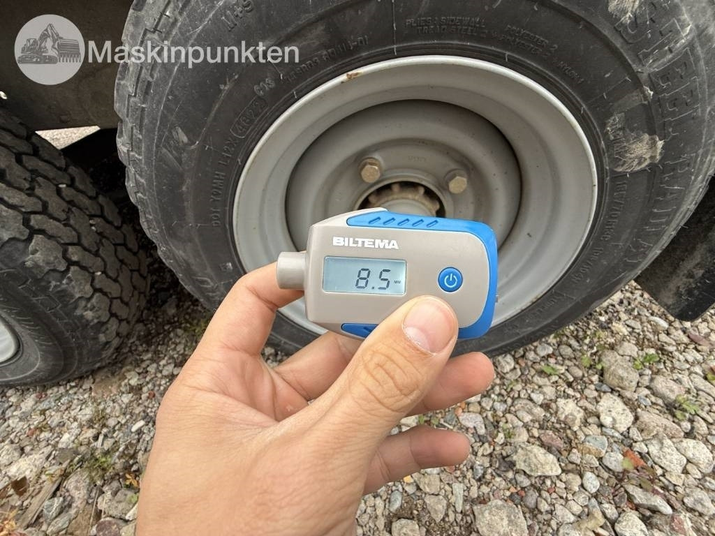 Chargeuse sur pneus Bobcat L 28 Hjullastare + Släp