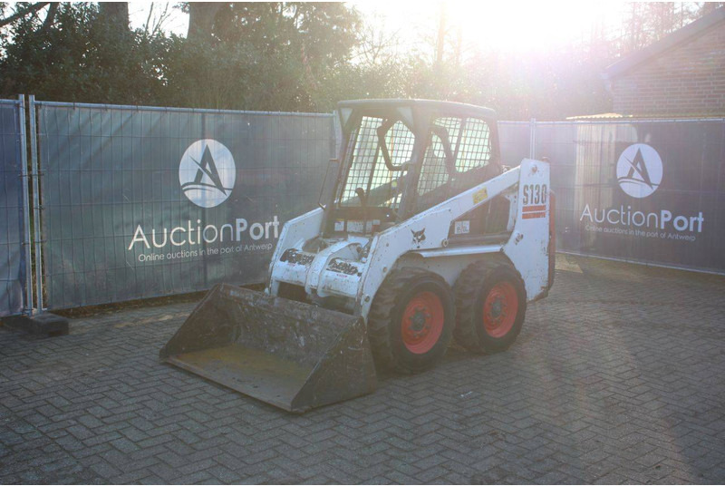 Chargeuse sur pneus Bobcat S130