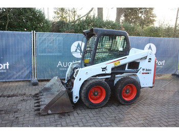 Chargeuse sur pneus Bobcat S450