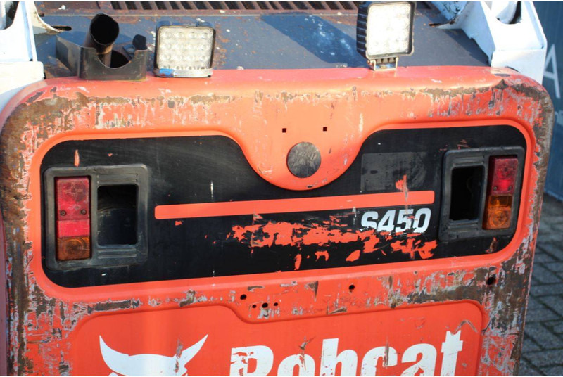 Chargeuse sur pneus Bobcat S450