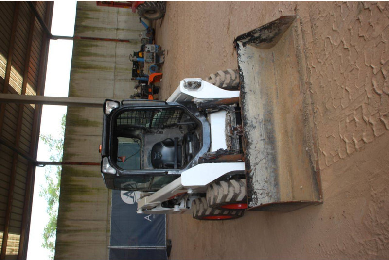 Chargeuse sur pneus Bobcat S550
