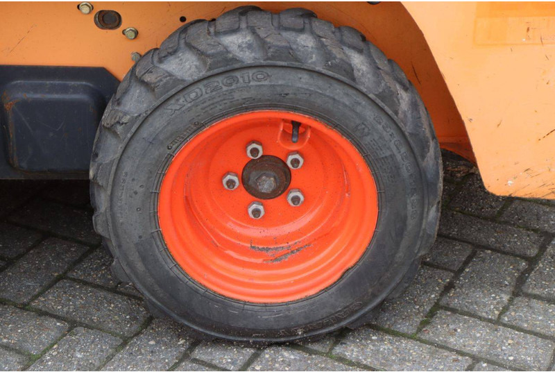 Chargeuse sur pneus Bobcat S70