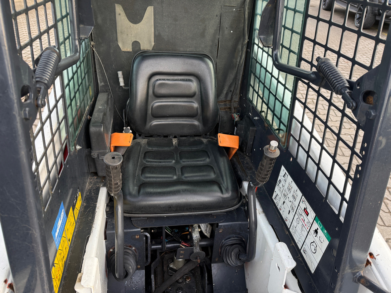 Chargeuse sur pneus Bobcat S70 Kompaktlader