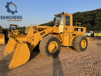 Chargeuse sur pneus CATERPILLAR 950E