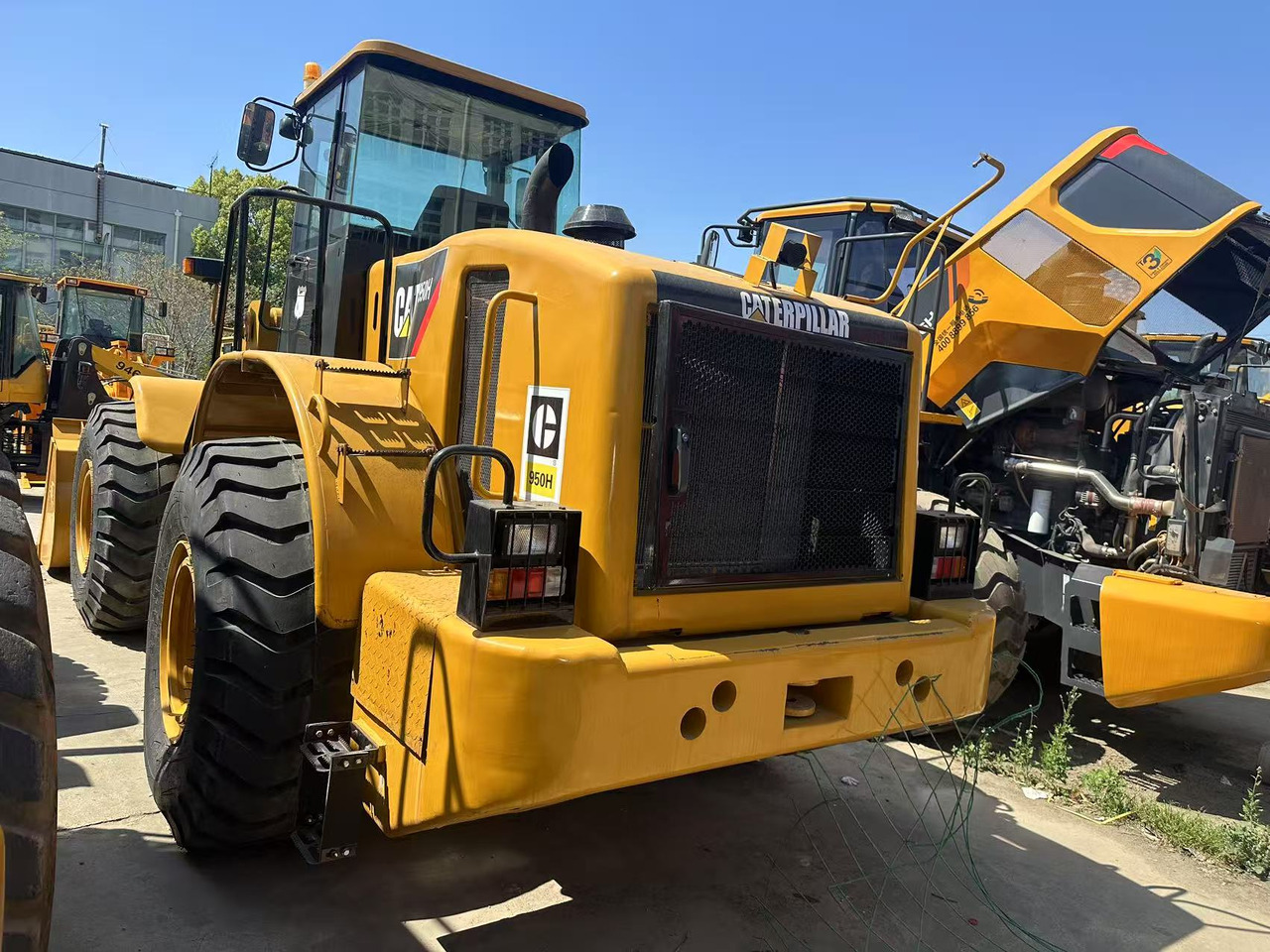 Chargeuse sur pneus CATERPILLAR 950H