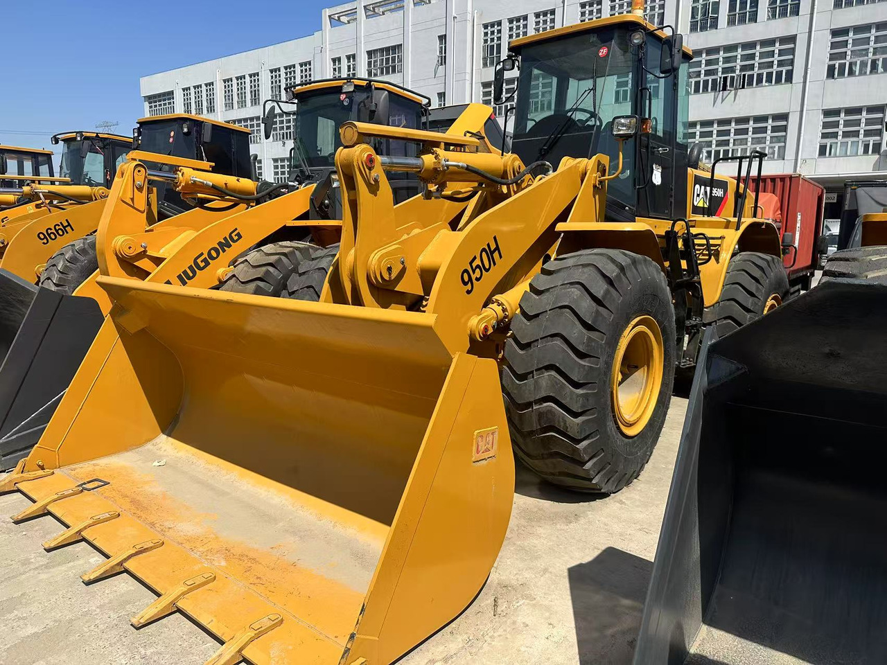 Chargeuse sur pneus CATERPILLAR 950H