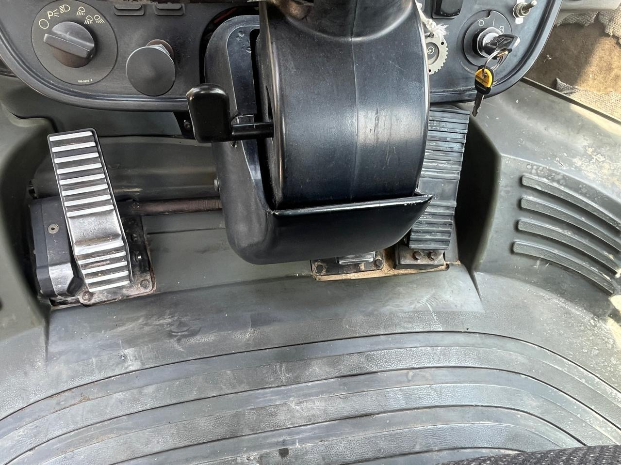 Chargeuse sur pneus CATERPILLAR 950H